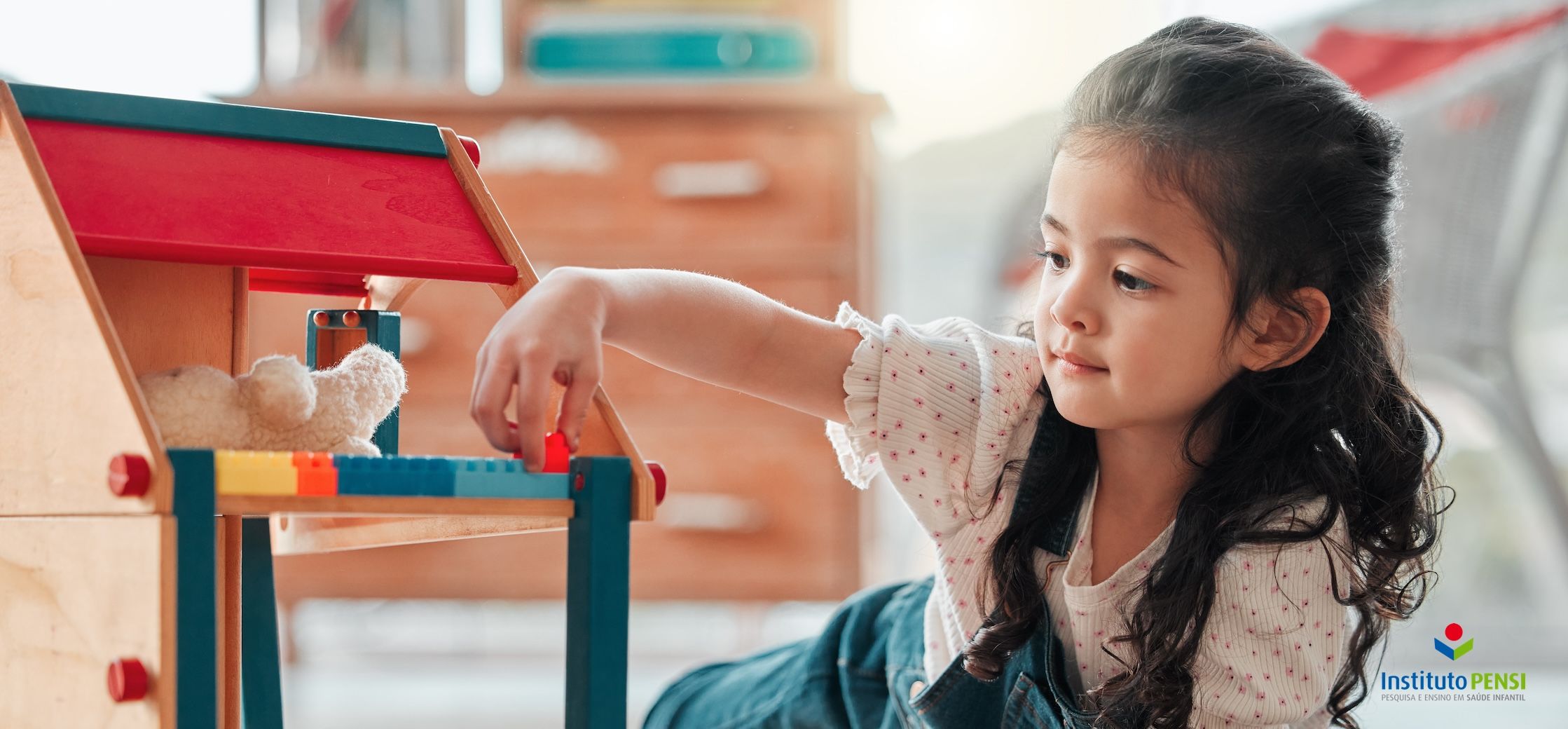 O seu filho quer brincar sozinho?