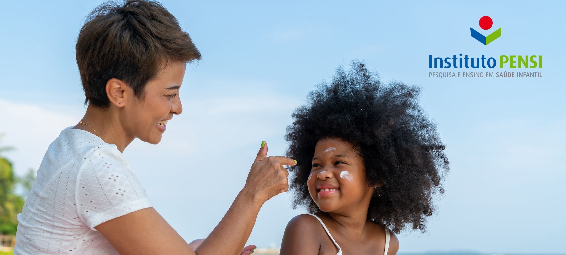 Proteja as crianças: aplique o filtro solar
