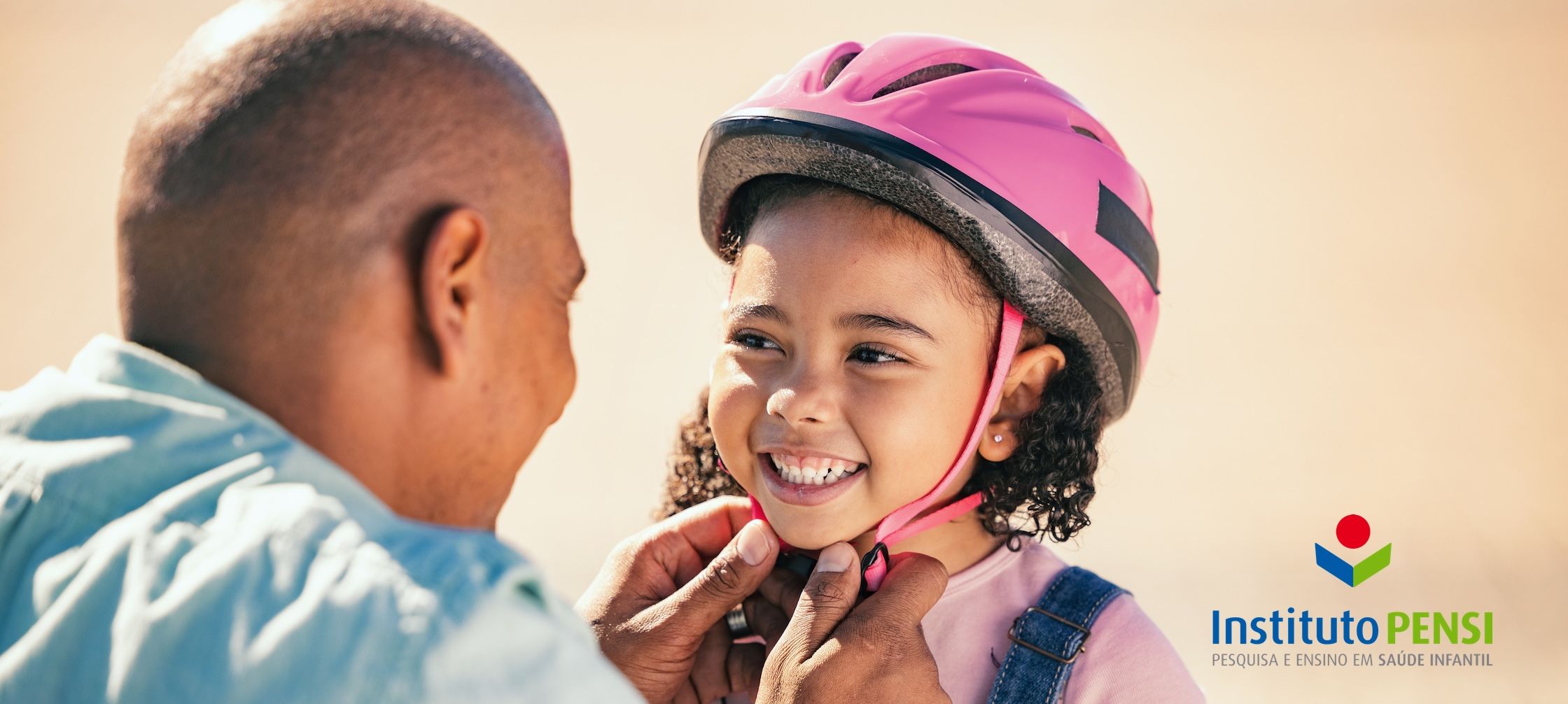Bicicleta: o que todo pai deve saber sobre o uso de capacete