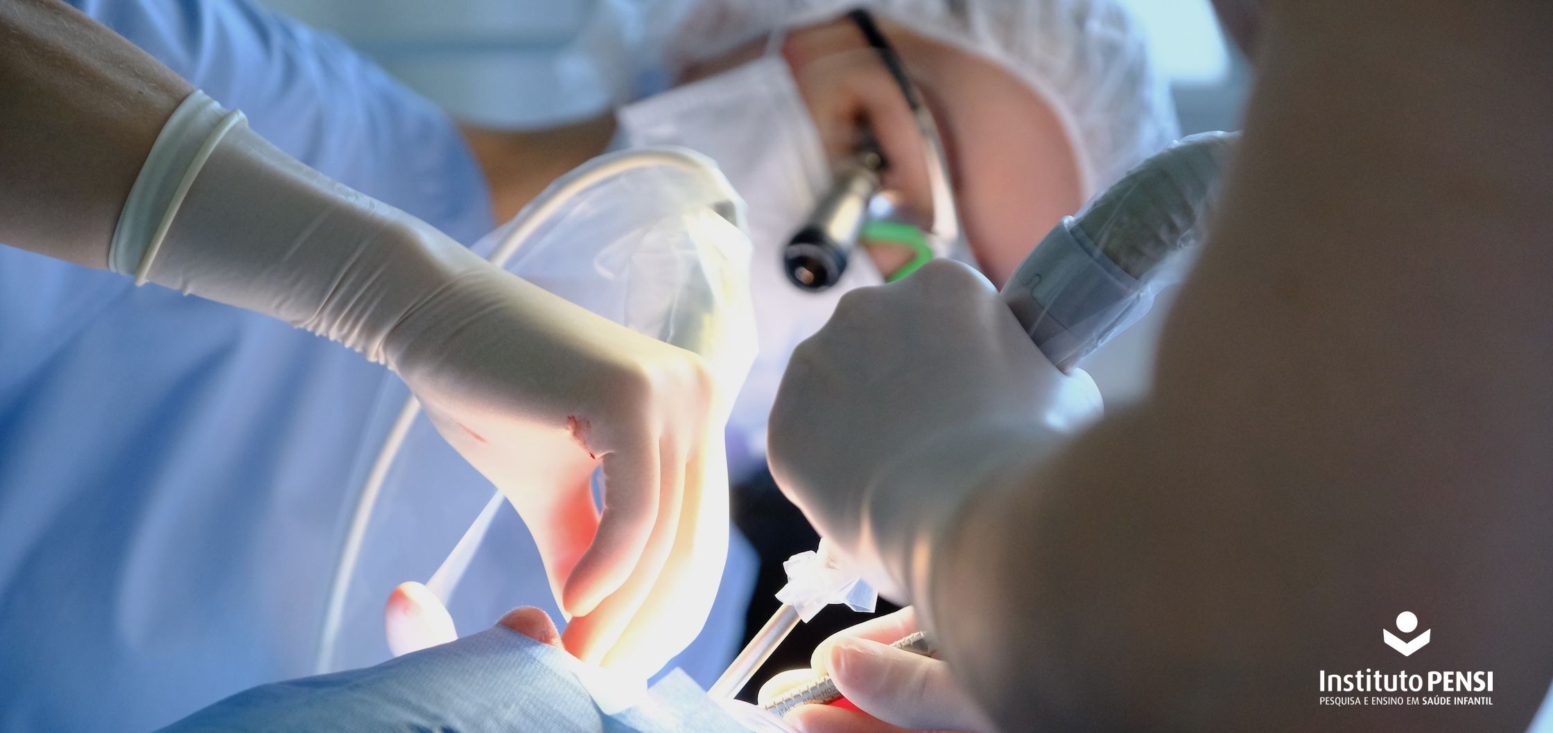 Cirurgias odontológicas em crianças