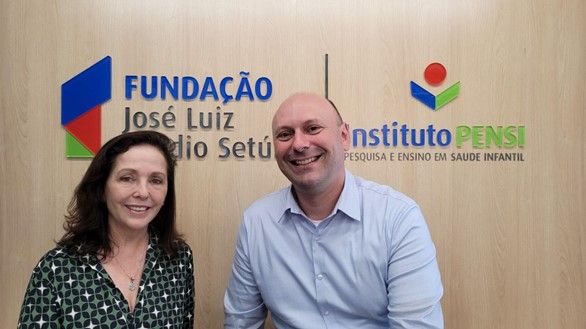 Assistência, pesquisa e ensino na construção do profissional de saúde do futuro