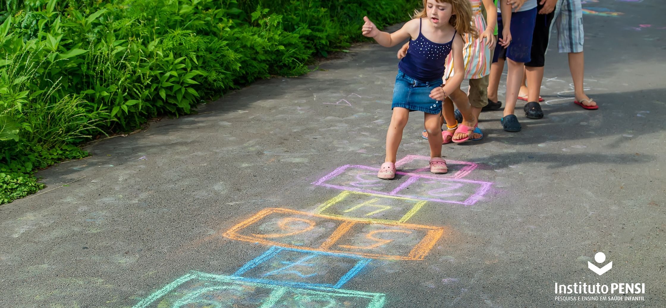 Jogos clássicos para brincar com seu filho