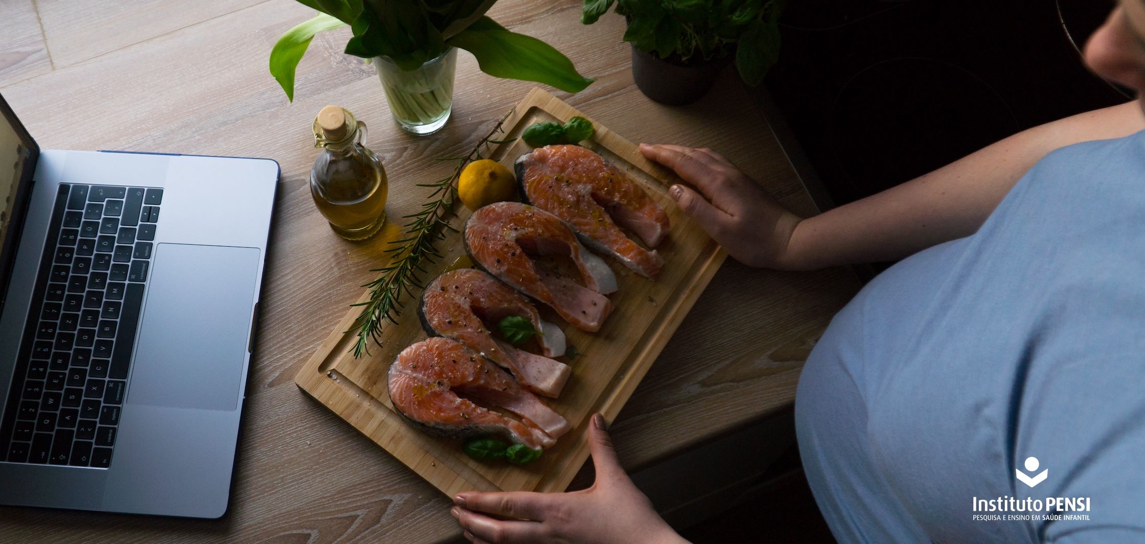 Grávidas e crianças pequenas devem comer mais peixe