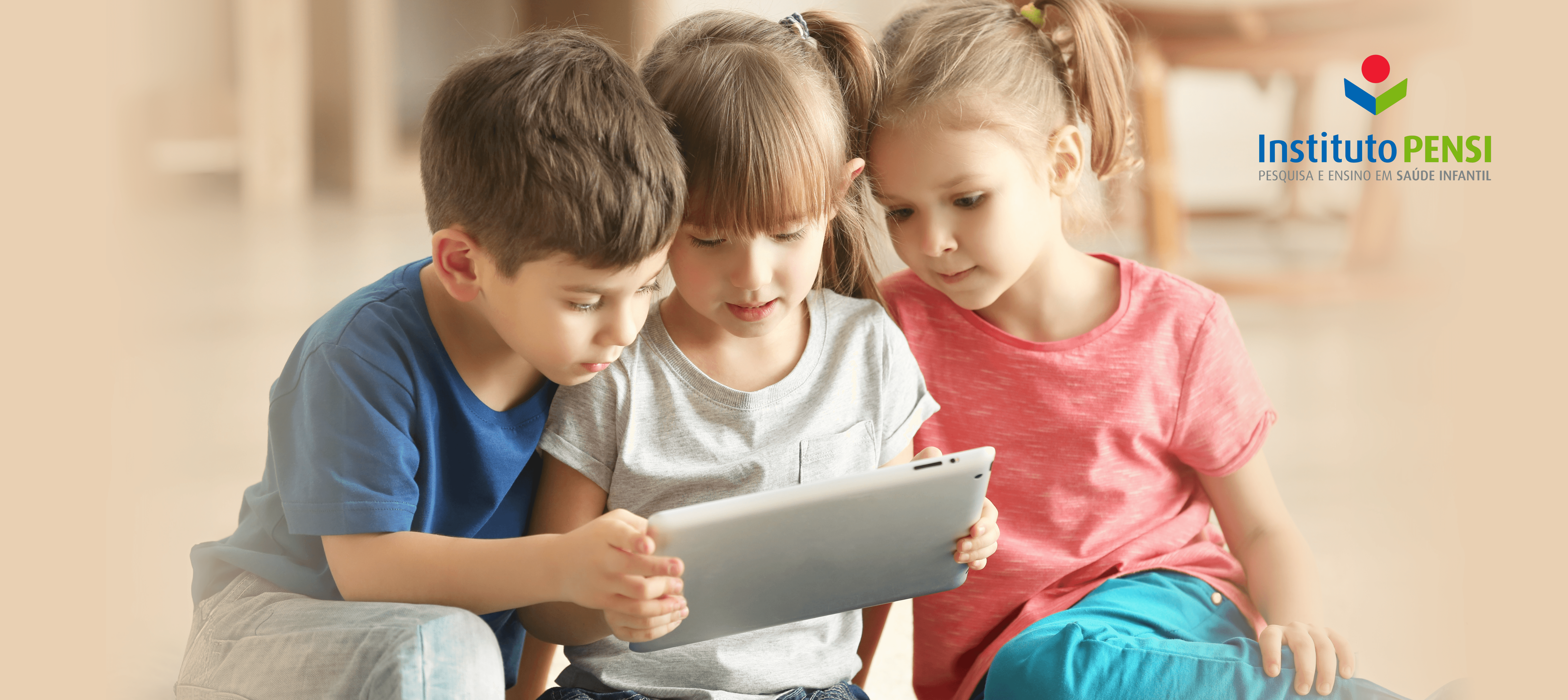 Presentes tecnológicos: dicas para pais sobre novos dispositivos em casa