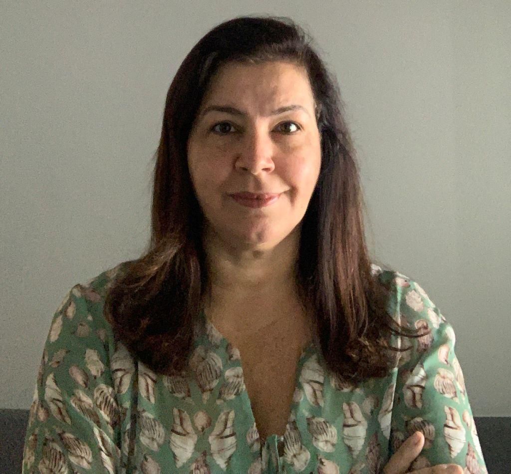 Dra. Flávia Almeida