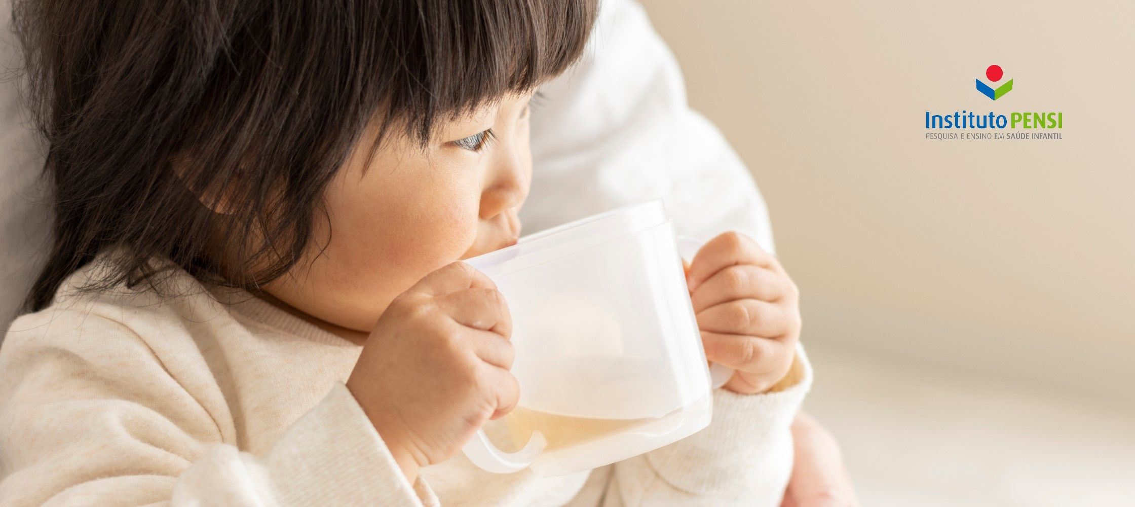 Bebês e crianças podem tomar chá?