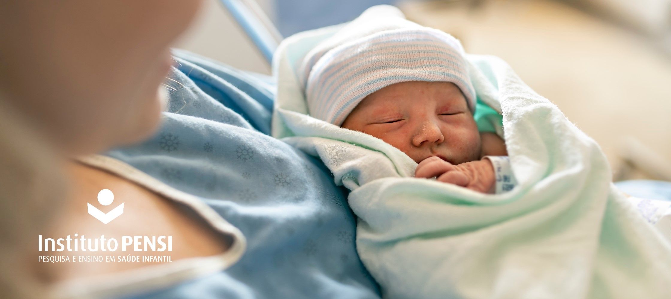 Um dos cuidados de rotina para recém-nascidos: profilaxia da conjuntivite neonatal