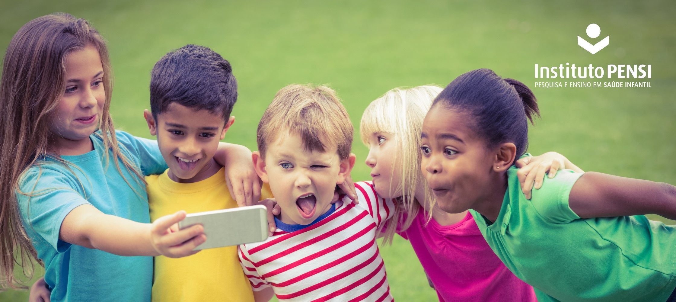 Fique atento(a) às deepfakes e proteja seus filhos