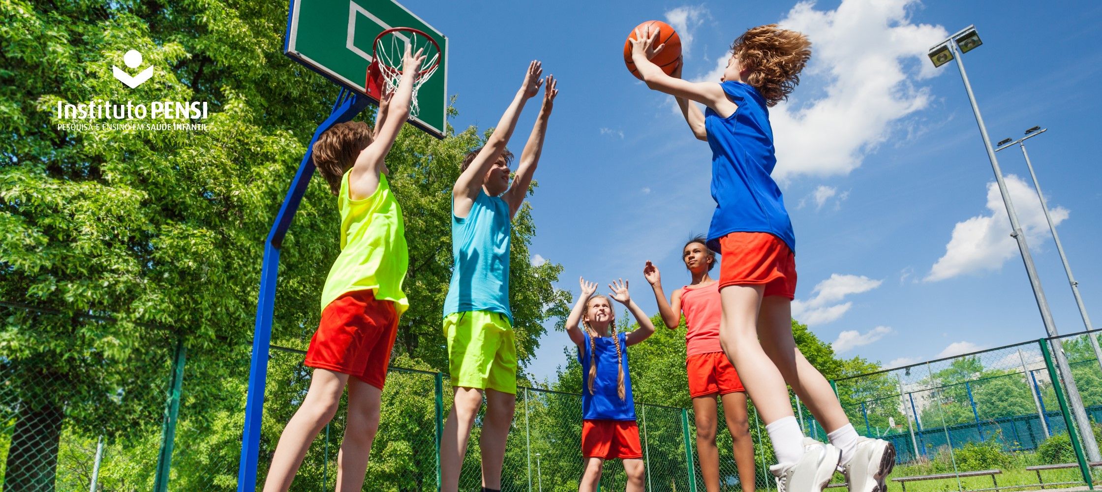 A importância dos jogos coletivos para as crianças e adolescentes