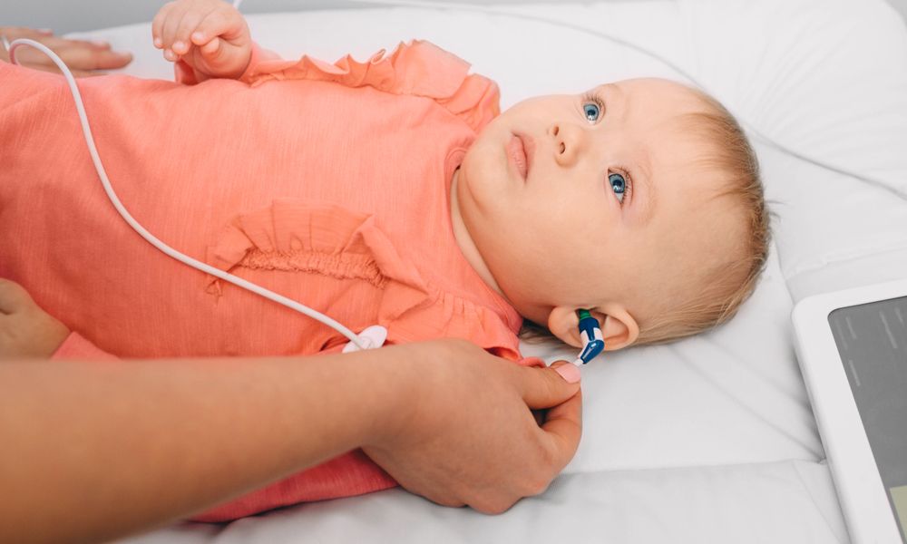 Novo serviço no Hospital Sabará para crianças com deficiência auditiva